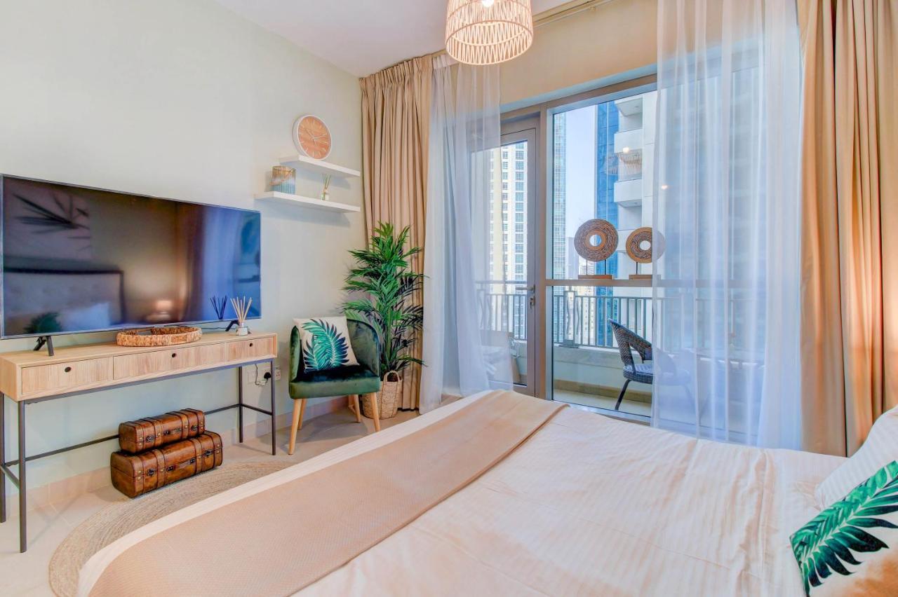 Durrani Homes - Luxurious Studio Near Dubai Mall With Pool View Kültér fotó